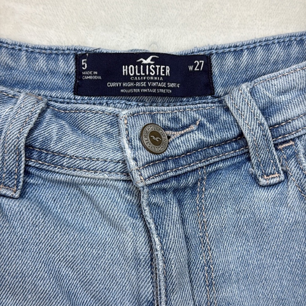 Hollister Curvy High-Rise Vintage Blue Distressed Jean Shorts- 4” Inseam-Size 27 - Picture 4 of 8